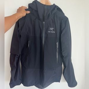 Arc’teryx Gore-Tex Waterproof Shell Jacket